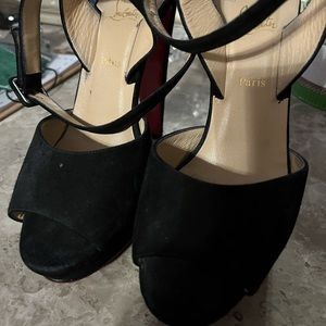 Christian Louboutin ankle wrap pump